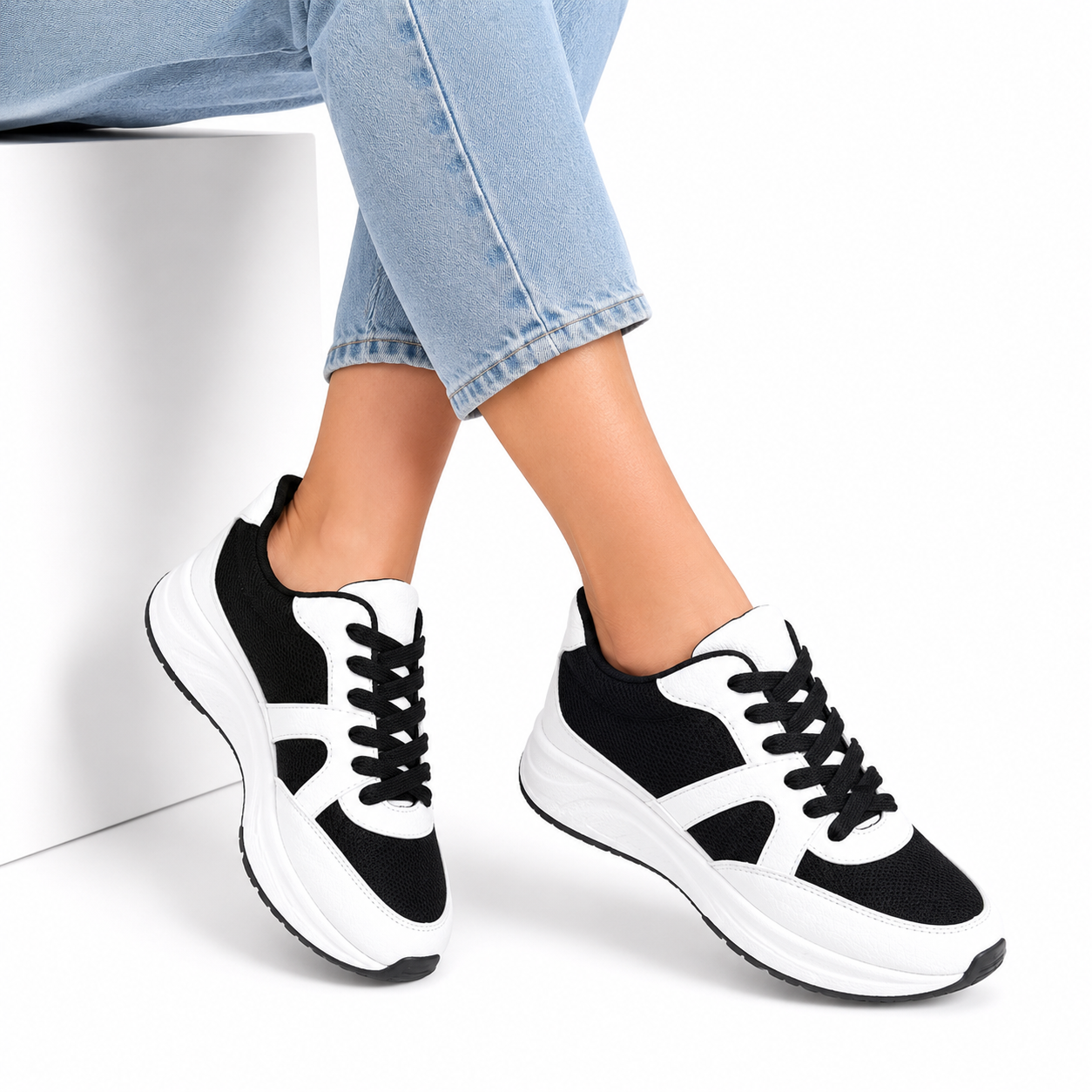 Tenis Deportivo Mujer Monochrome 7971