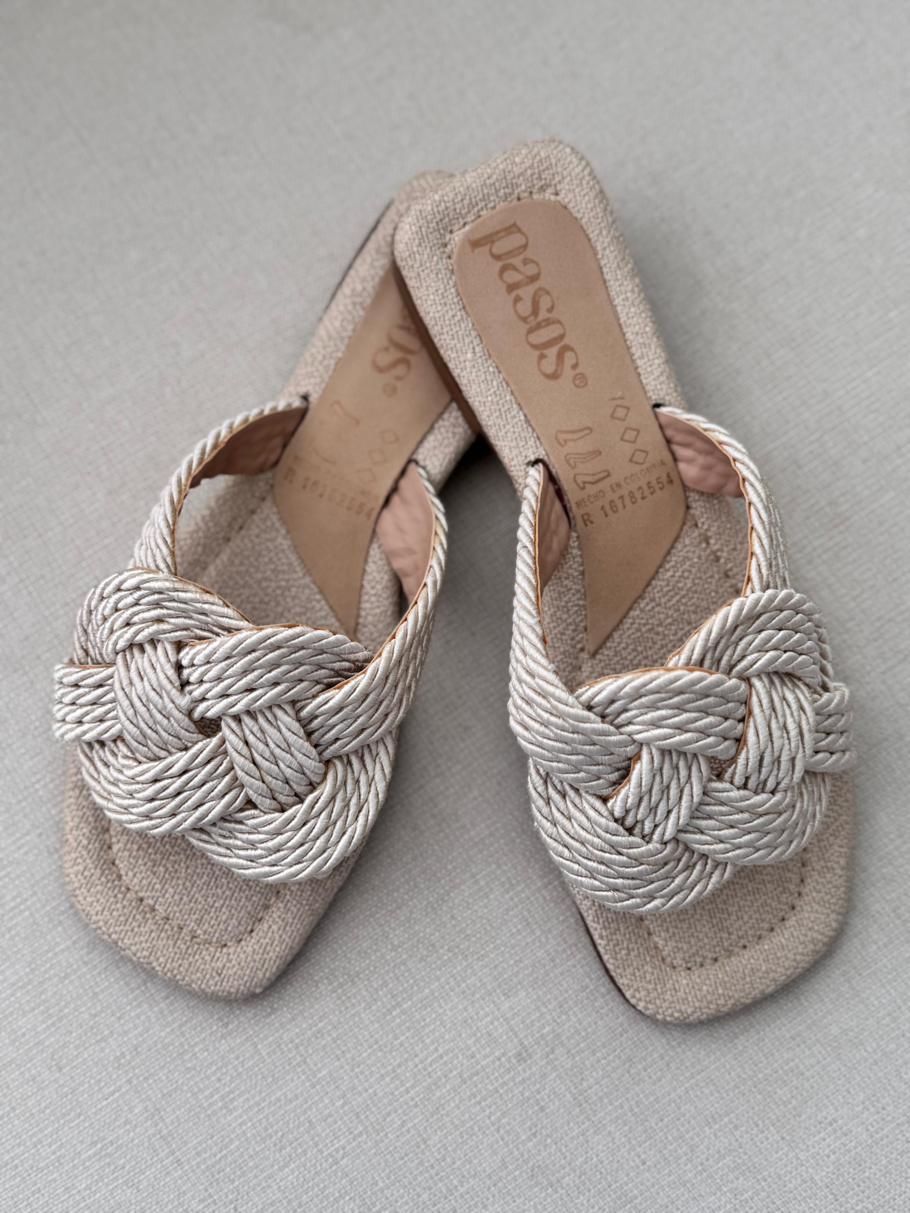 Ref 8036 Beige