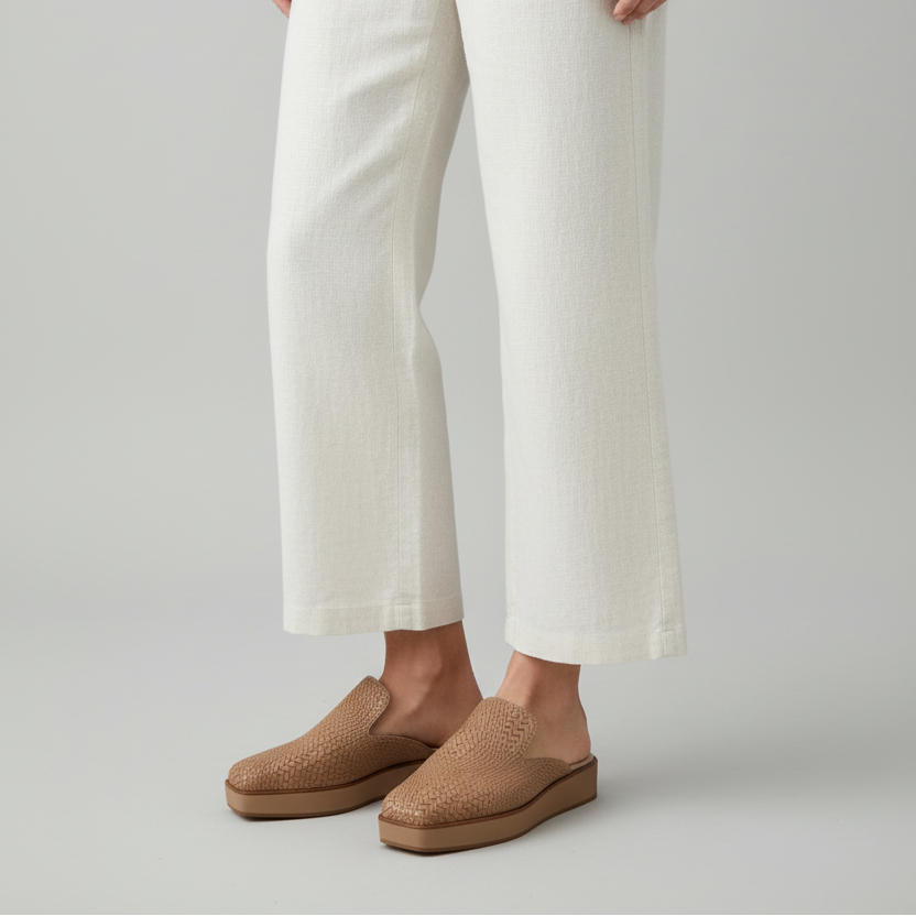 Modelo toma cerrada sandalia mule tejido camel beige plataforma beige Ref 8107
