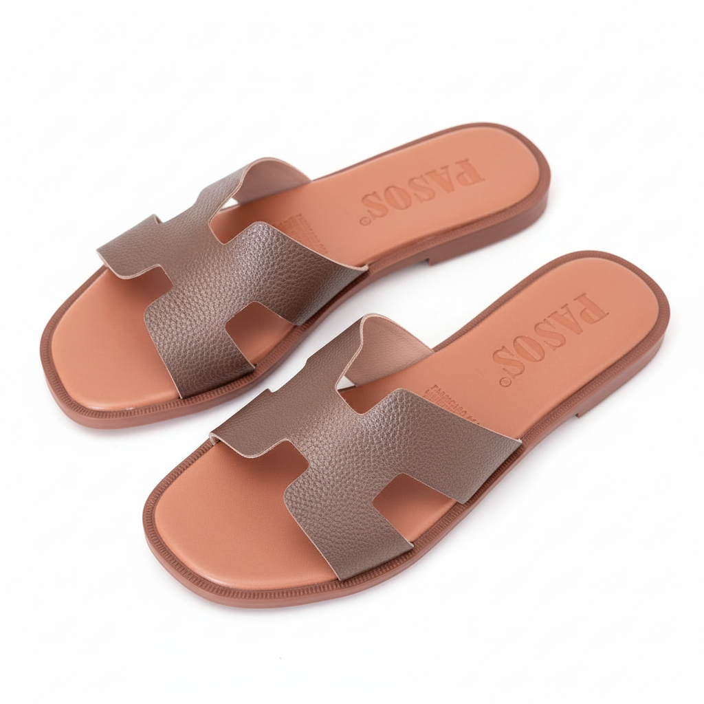 Par de sandalias café rosado