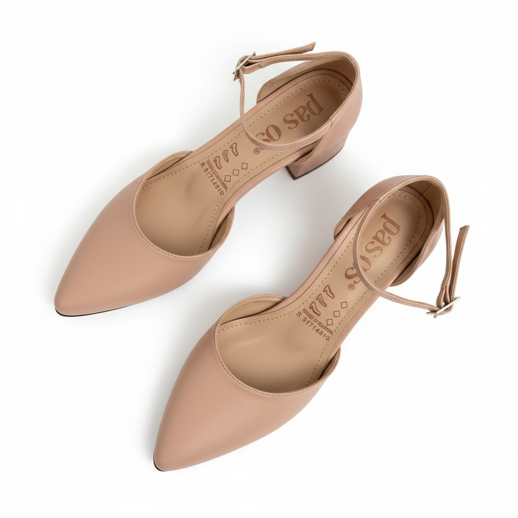 Vista aérea par de zapatos slingback nude igual al diseño original Ref 7858