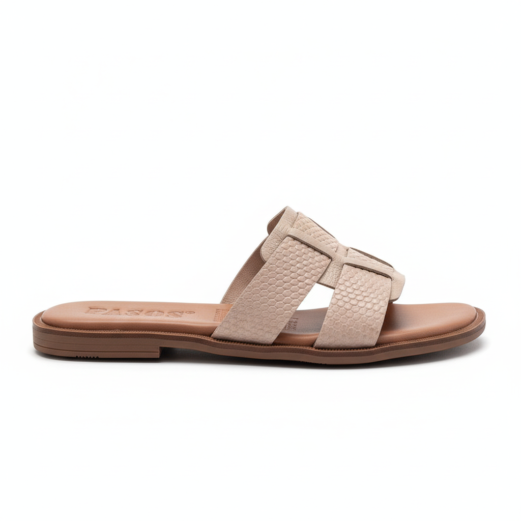 Vista lateral sandalia H-slide nude con textura serpiente